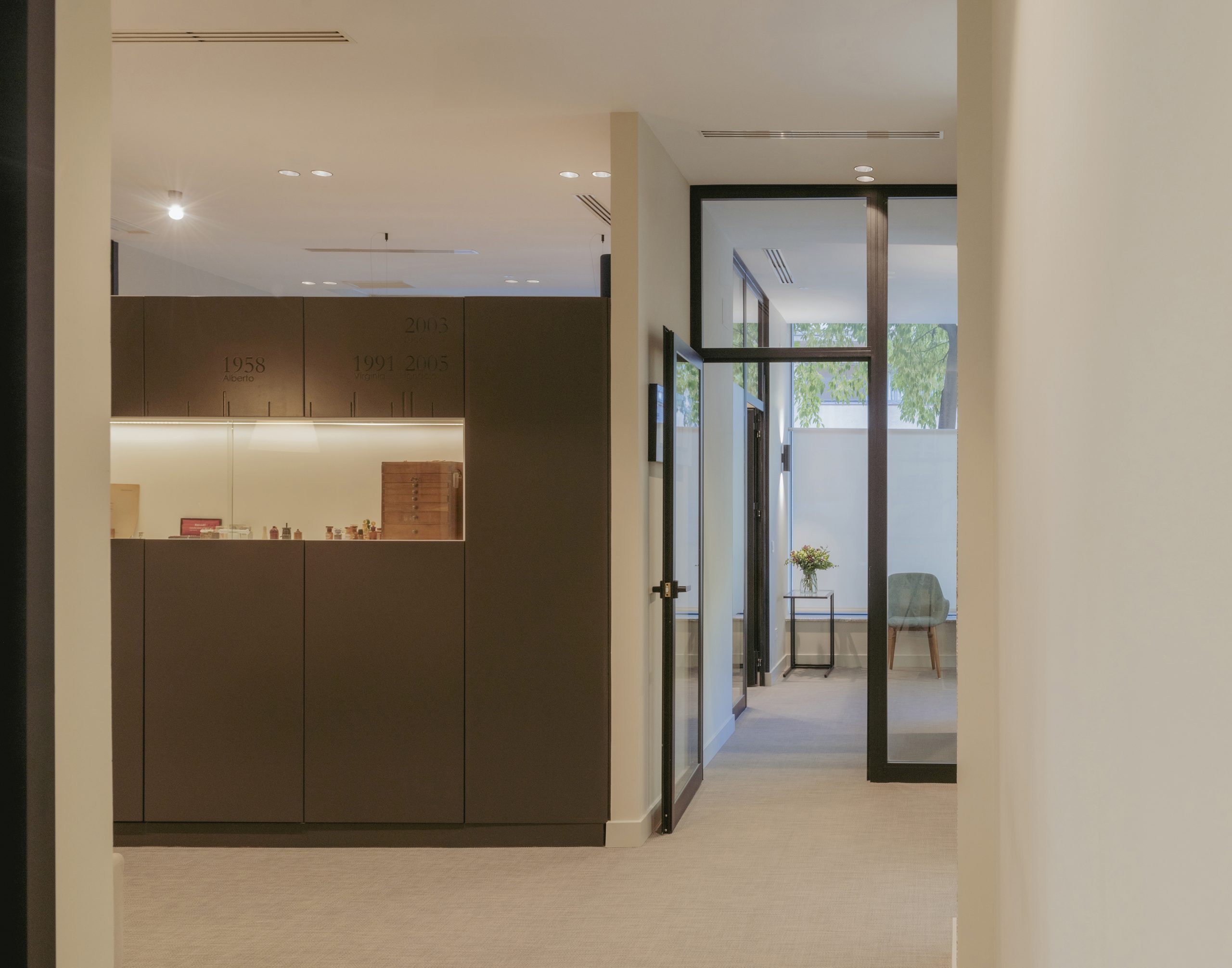 Romina Barbieri - Diezcharlen odontologos_madrid_romina barbieri_reforma clinica dental (8)