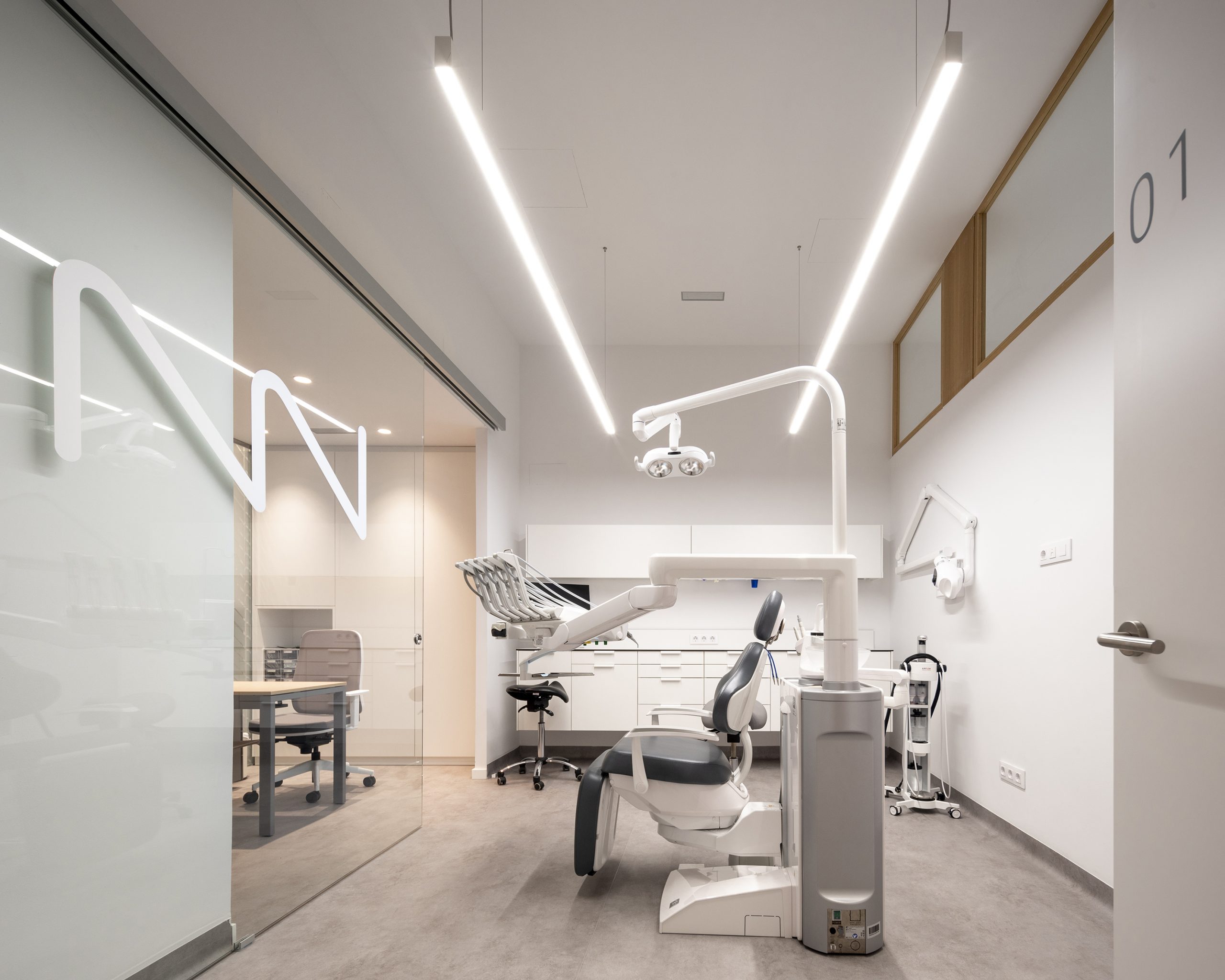 Romina Barbieri - Policlinico Marin_Galicia_Romina Barbieri_Reforma clinica dental (25)